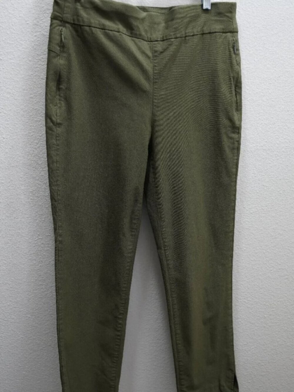 Chico's Brigitte Slim Pull-On Zip Pockets Ankle Pants size 1.5